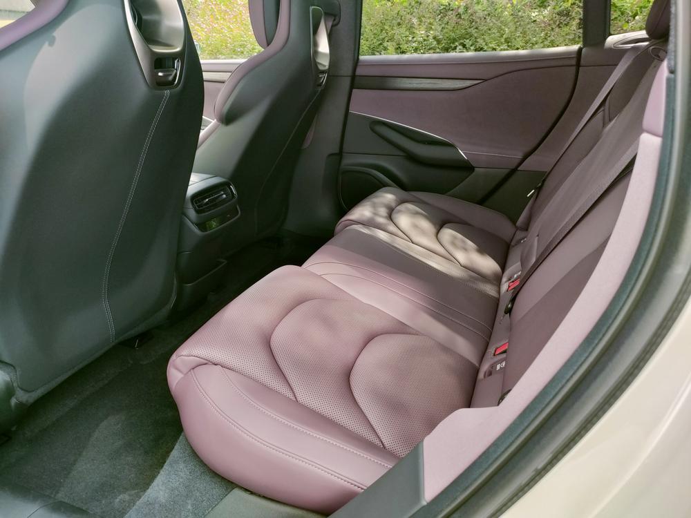2025 car image #26