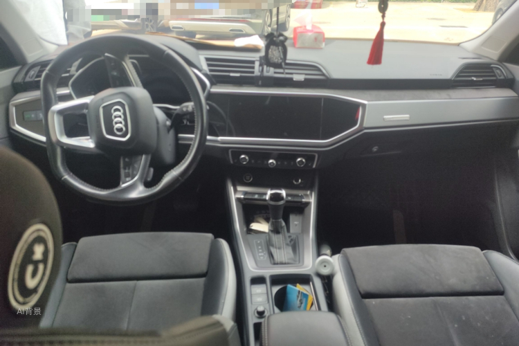 Audi Q3 2022 immagine di auto #11
