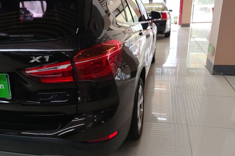 BMW X1 2017 #8 BMW X1 2017 car image #8