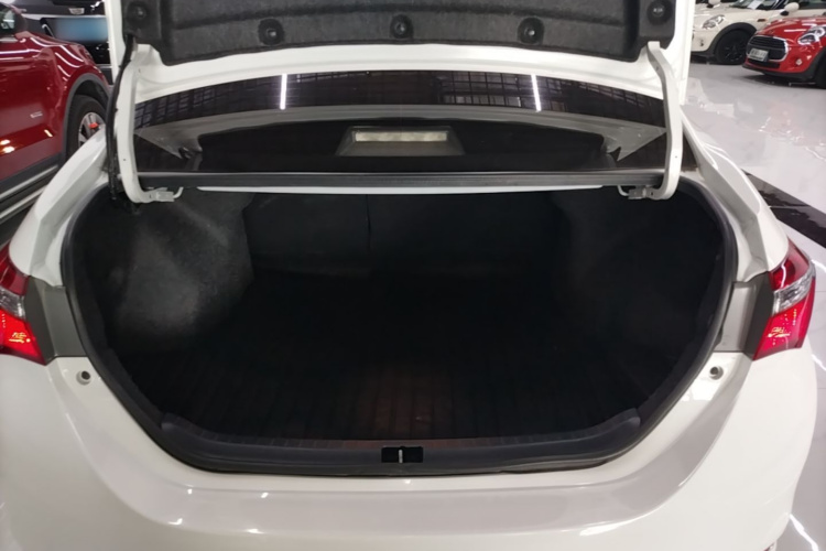 Toyota Corolla 2018 #19 Toyota Corolla 2018 car image #19