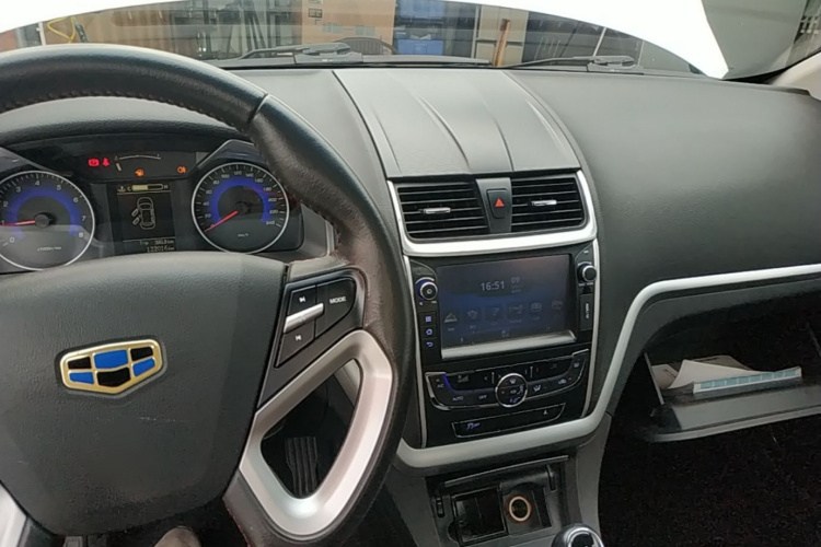 GEELY Emgrand 2015 #11 GEELY Emgrand 2015 car image #11