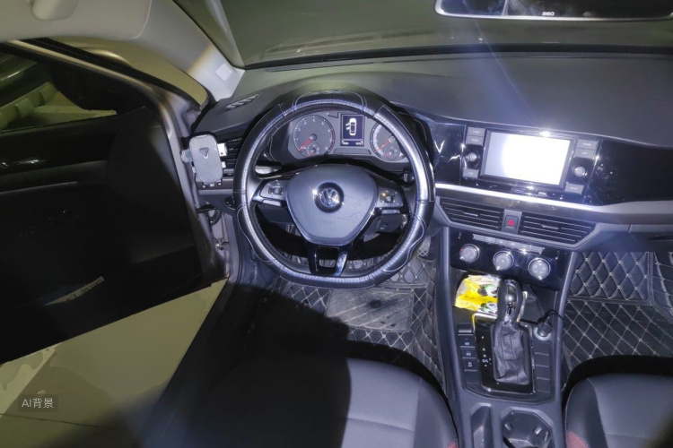 Volkswagen Bora 2019 car image #12