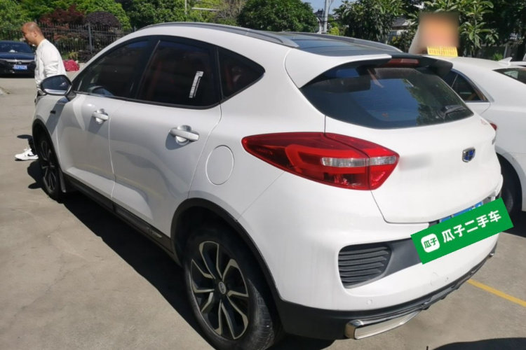 GEELY Emgrand GS 2019 #5 GEELY Emgrand GS 2019 car image #5