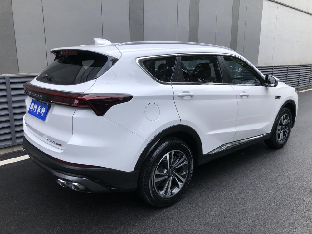 Jetour X70 PLUS 2022 #5 Jetour X70 PLUS 2022 car image #5