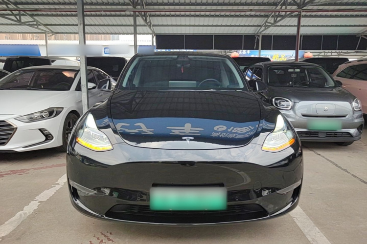 Tesla Model Y 2022 car image #3