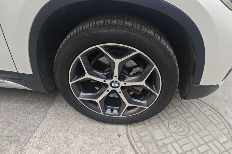 BMW X1 2018 #9 BMW X1 2018 car image #9