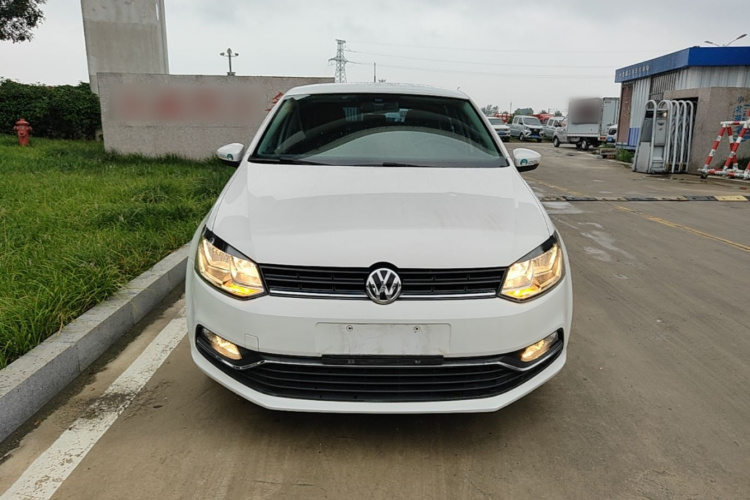 Volkswagen Polo 2015 #3 Volkswagen Polo 2015 car image #3