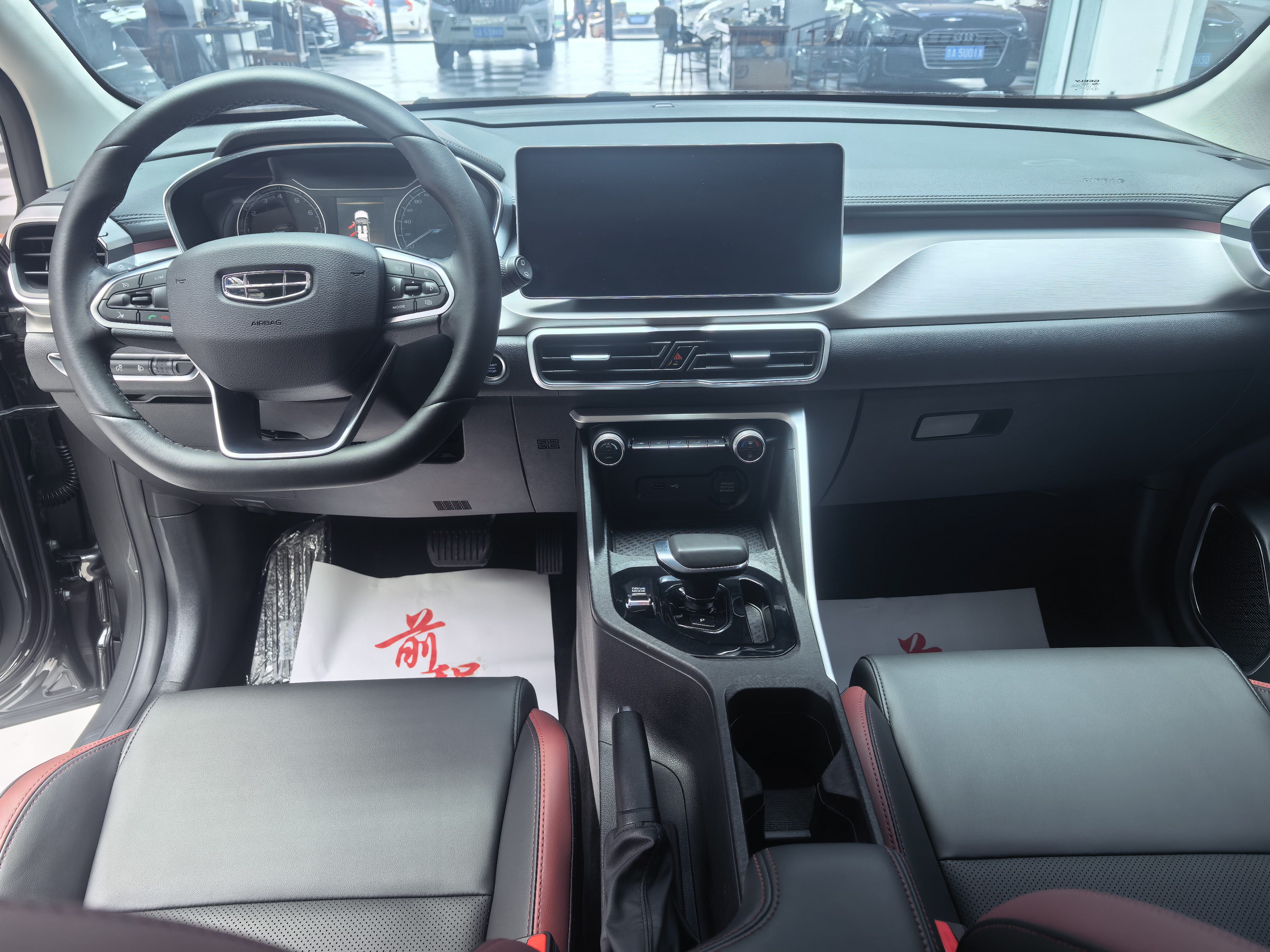 GEELY Coolray 2022 imagen de coche #5