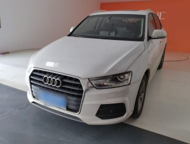 Audi Q3 2016 Audi Q3 2016 immagine di auto