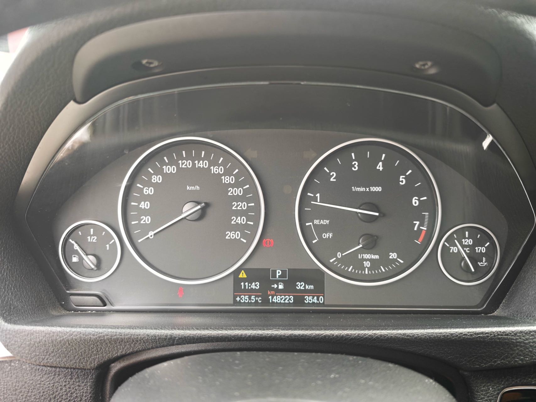 BMW 3 Series 2016 car image #5