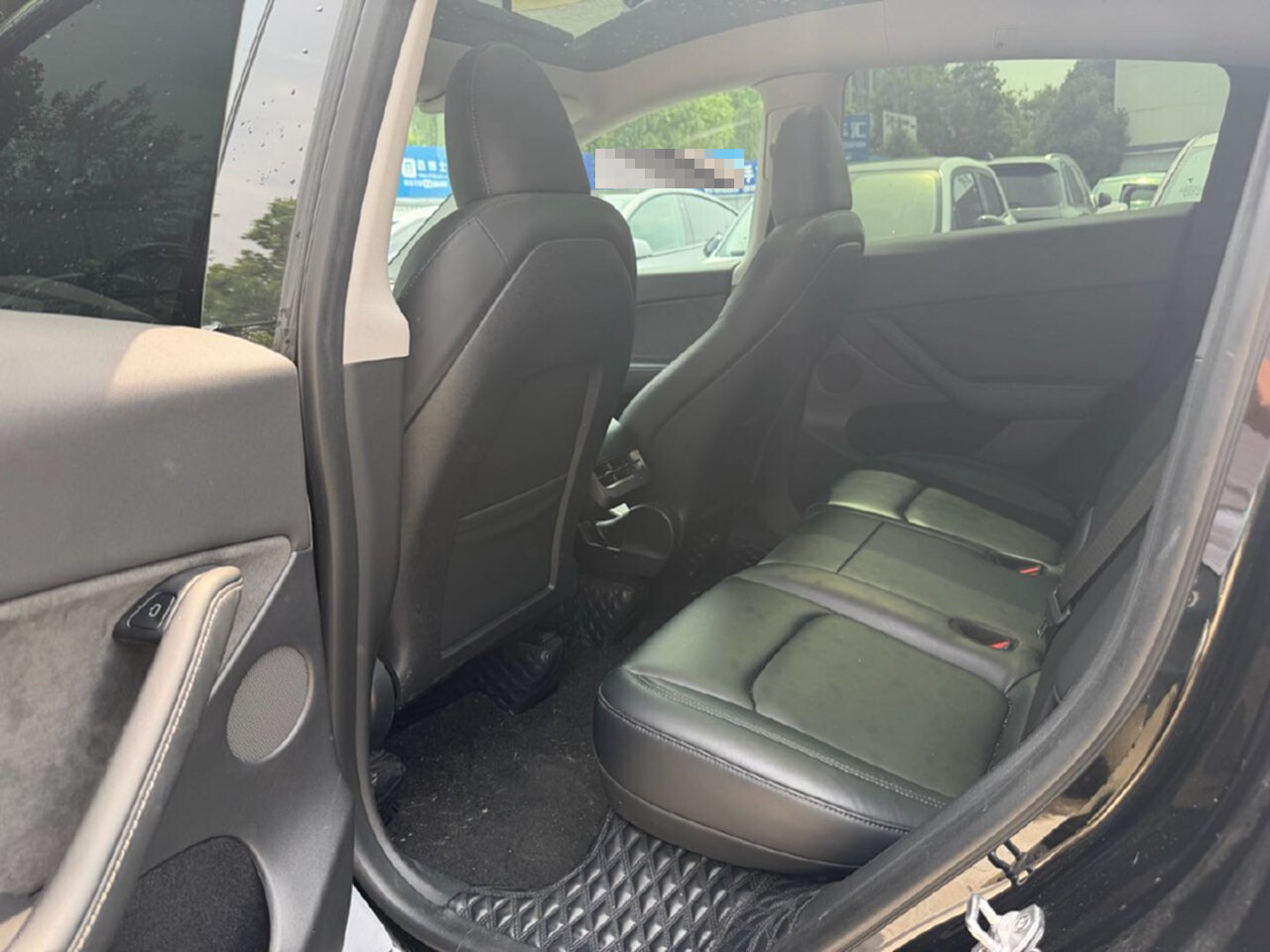 Tesla Model Y 2023 #7 Tesla Model Y 2023 car image #7