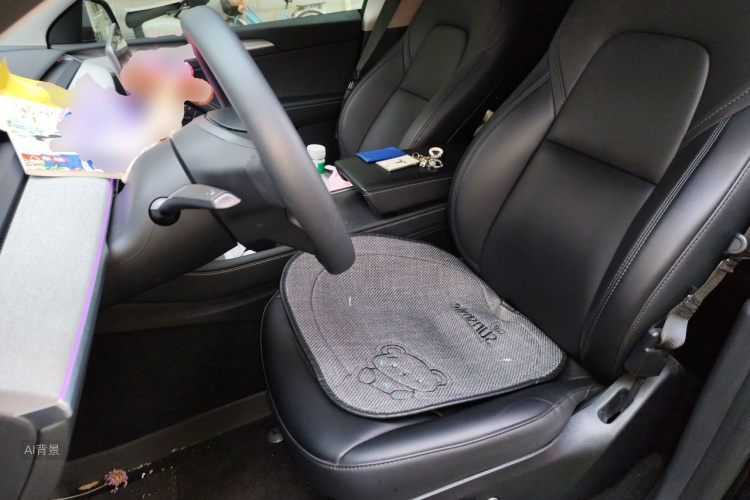 Tesla Model Y 2023 #17 Tesla Model Y 2023 car image #17