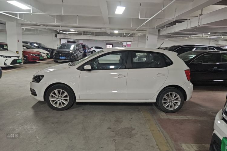 Volkswagen Polo 2015 #5 Volkswagen Polo 2015 car image #5