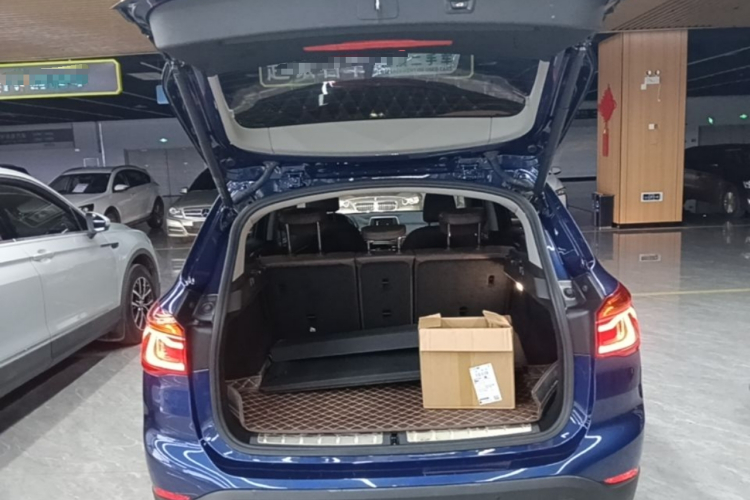 BMW X1 2019 car image #19