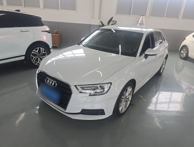Audi A3 2018 car image 