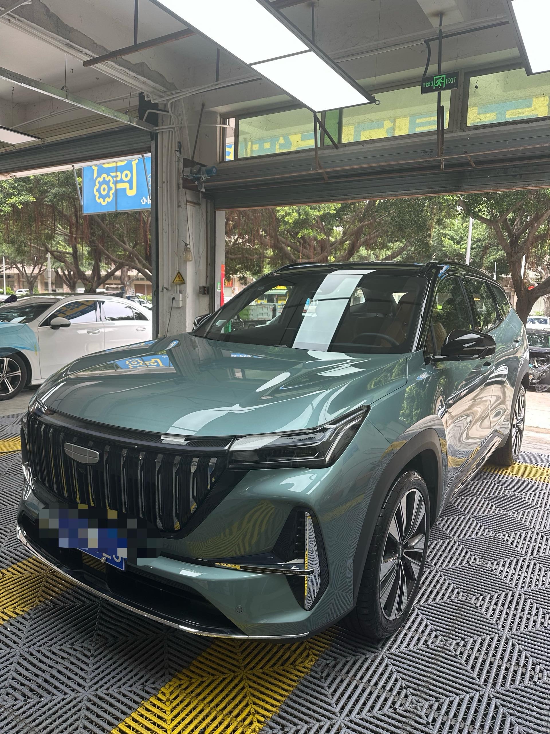 GEELY Boyue L 2025 GEELY Boyue L 2025 car image