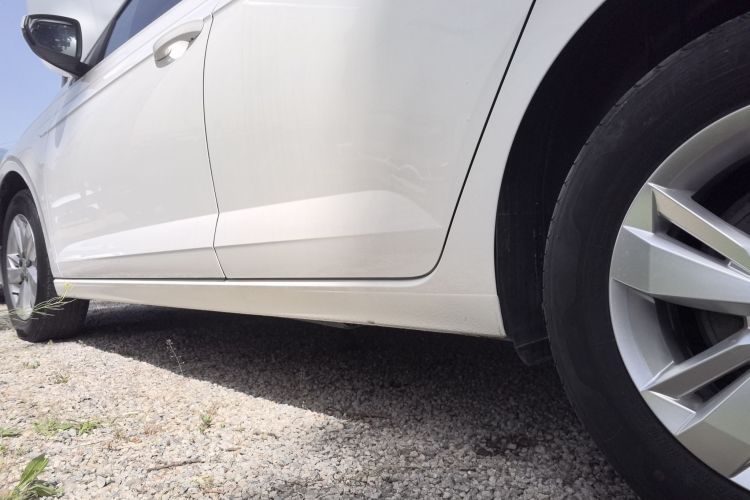 Volkswagen Polo 2020 car image #27