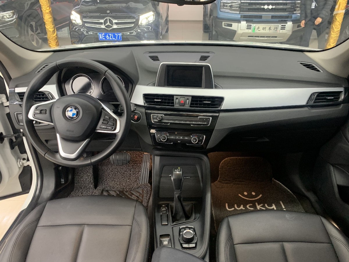 BMW X1 2019 #3 BMW X1 2019 car image #3