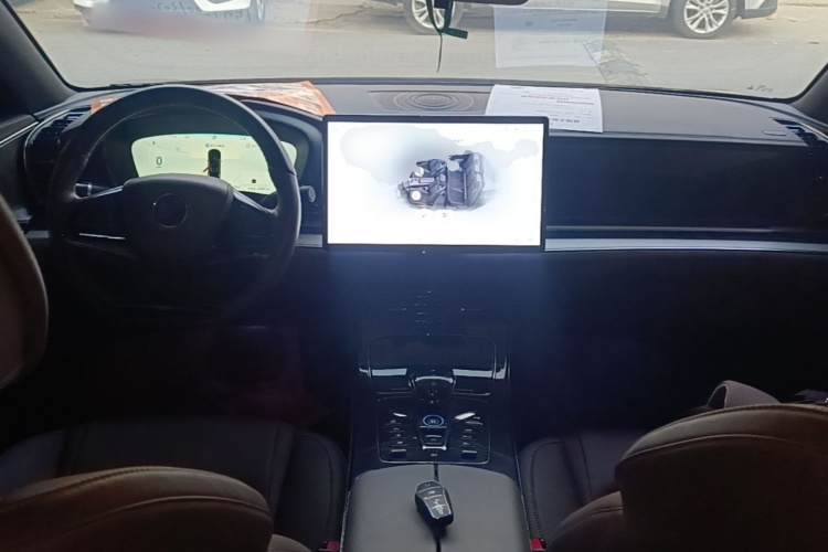 BYD Han 2024 car image #10