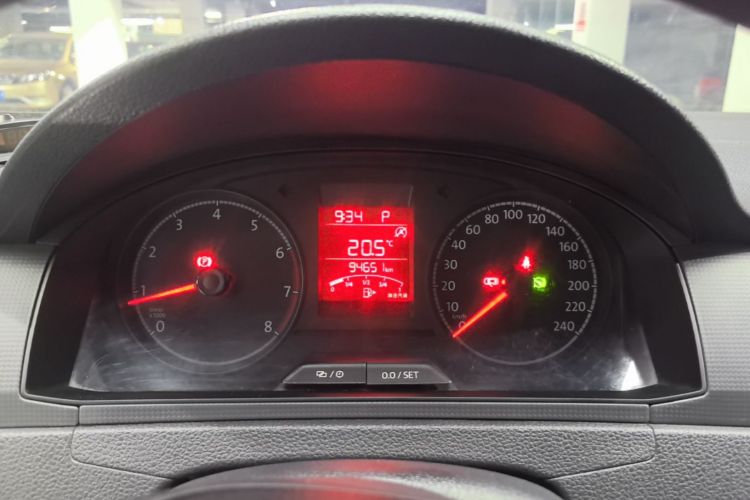 Volkswagen Santana 2021 immagine di auto #12