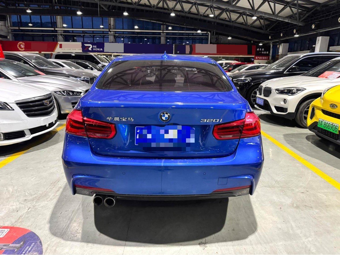 BMW 3 Series 2018 car image #4