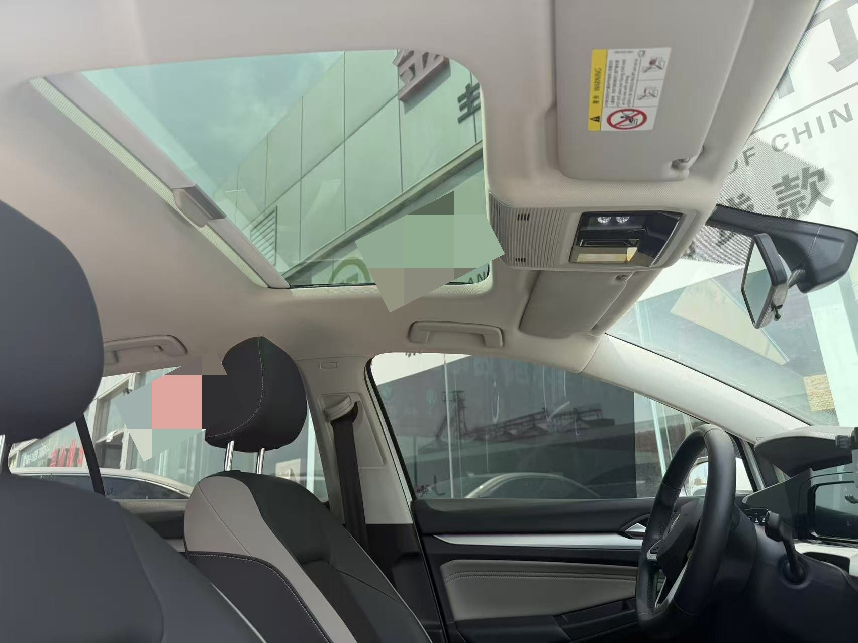 Volkswagen Golf 2022 car image #6