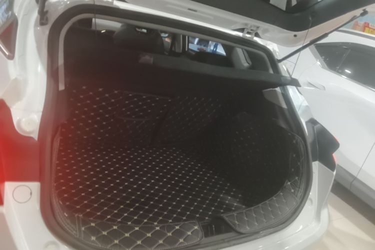 GEELY Emgrand S 2022 #19 GEELY Emgrand S 2022 imagem de carro #19