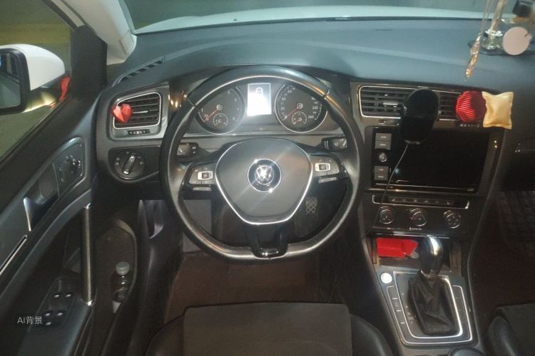 Volkswagen Golf 2019 #12 Volkswagen Golf 2019 car image #12