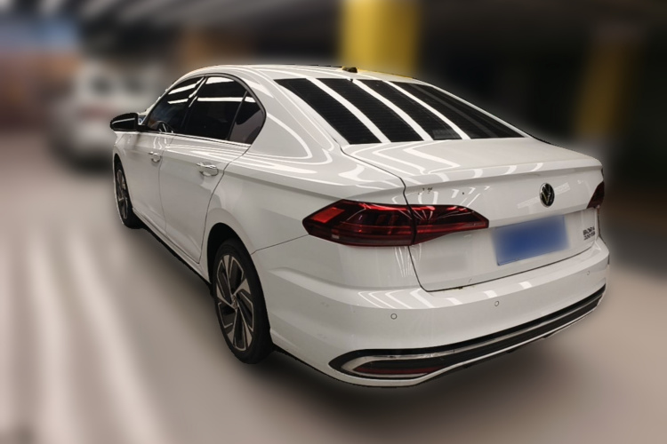Volkswagen Bora 2023 car image #5