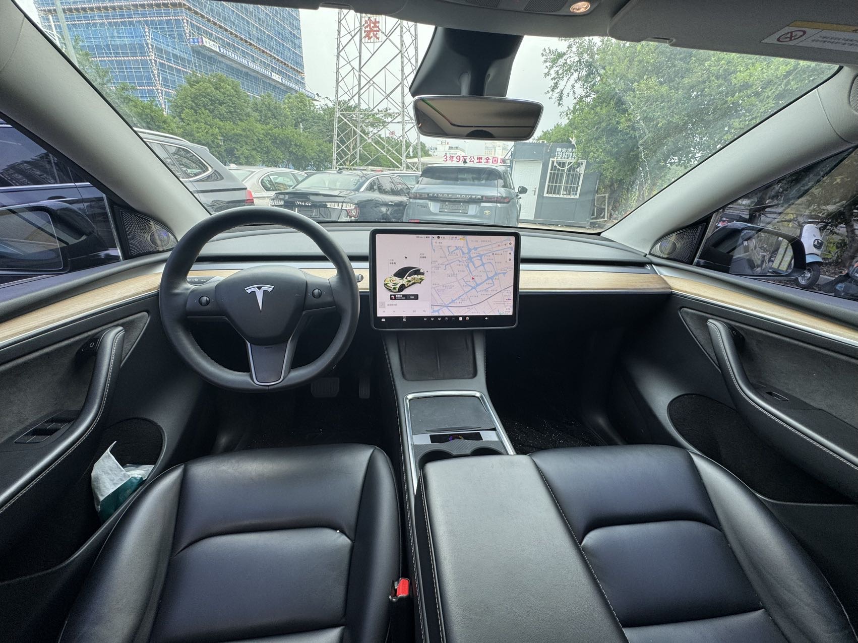 Tesla Model Y 2021 #9 Tesla Model Y 2021 car image #9