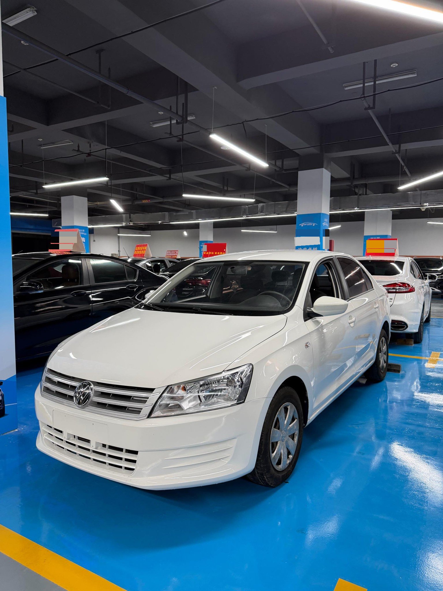 Volkswagen Santana 2015 car image 