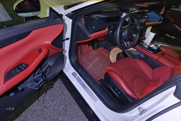 MI SU7 2025 car image #18