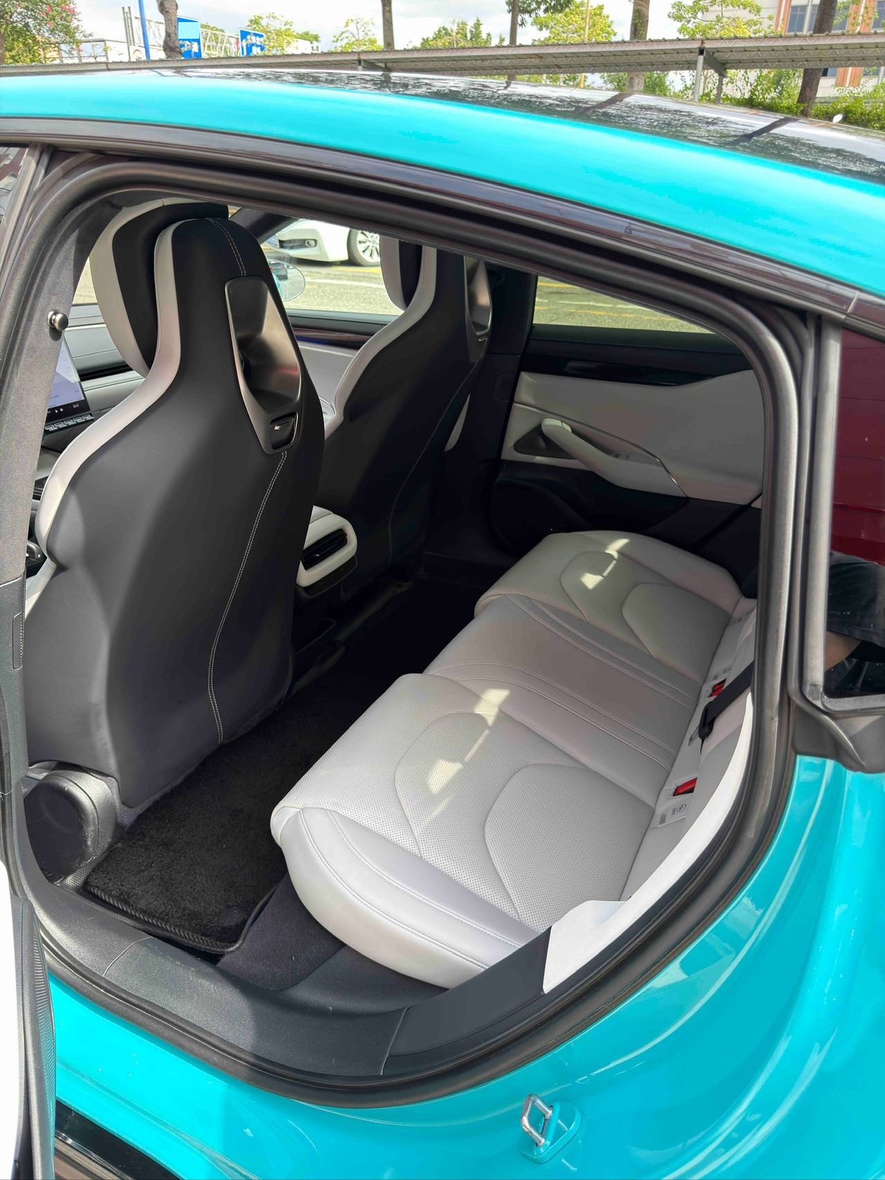 2024 car image #4