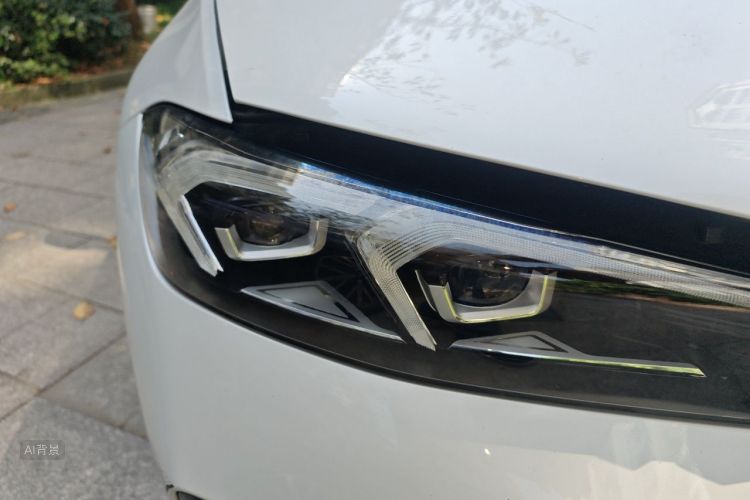 BMW 3 Series 2023 #8 BMW 3 Series 2023 car image #8