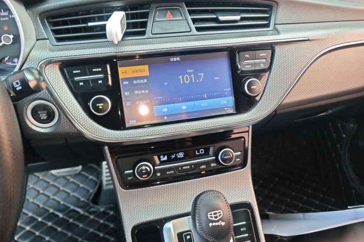 GEELY Emgrand GS 2017 #13 GEELY Emgrand GS 2017 car image #13