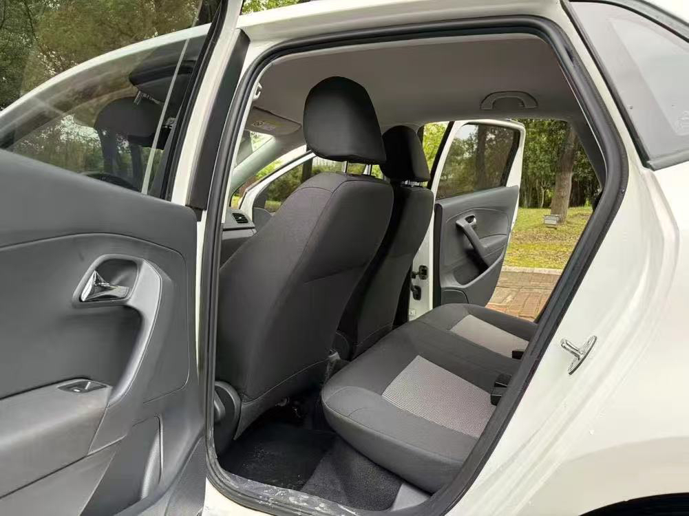 Volkswagen Polo 2017 #4 Volkswagen Polo 2017 car image #4