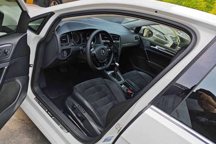 Volkswagen Golf 2018 #9 Volkswagen Golf 2018 car image #9