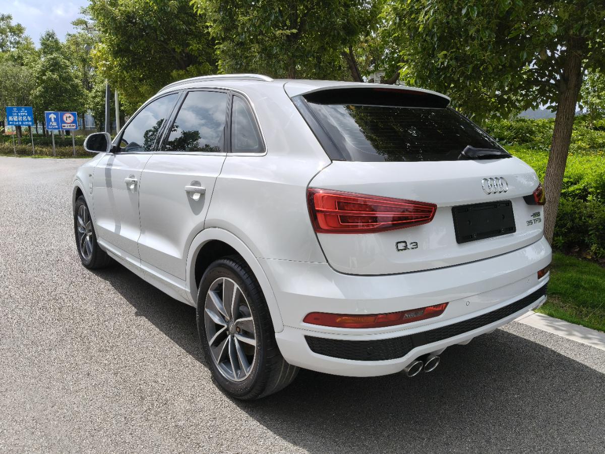 Audi Q3 2019 car image #4