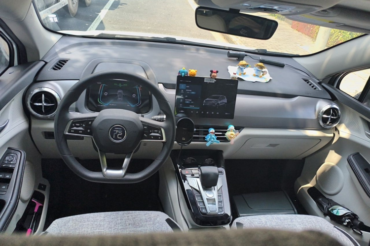 BYD Yuan Pro 2022 #7 BYD Yuan Pro 2022 car image #7
