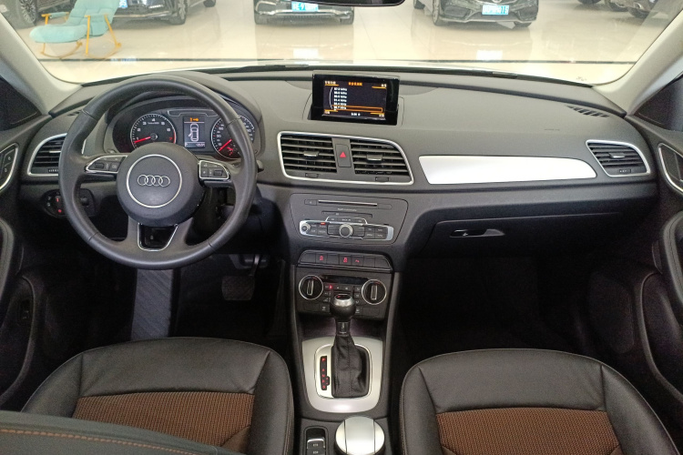 Audi Q3 2017 #10 Audi Q3 2017 car image #10