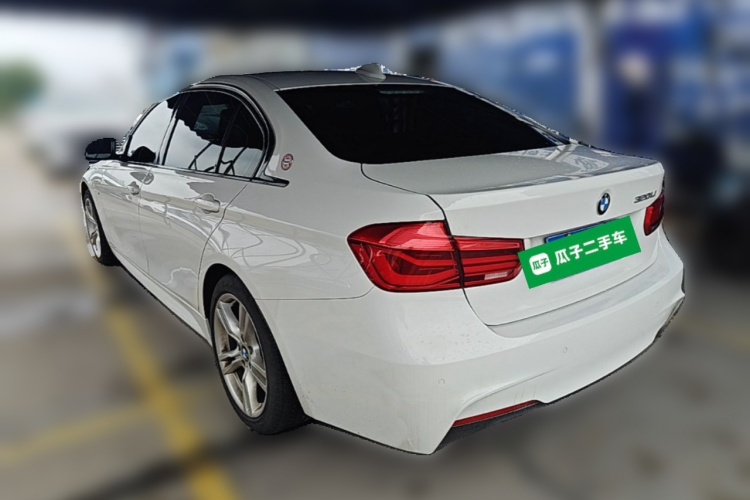 BMW 3 Series 2018 #5 BMW 3 Series 2018 car image #5