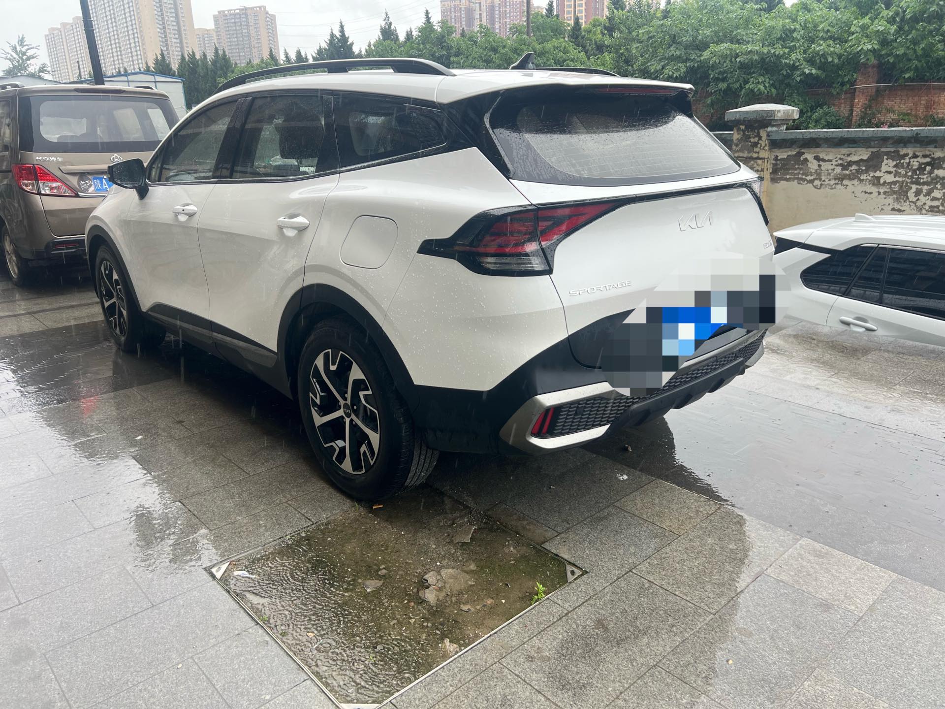 起亚 狮铂拓界 2023 汽车图片 #6