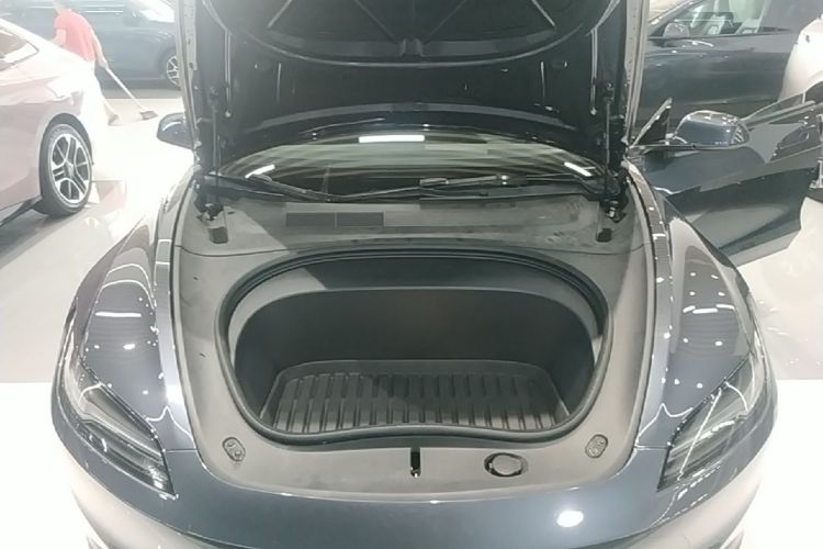 Tesla Model 3 2024 #20 Tesla Model 3 2024 car image #20