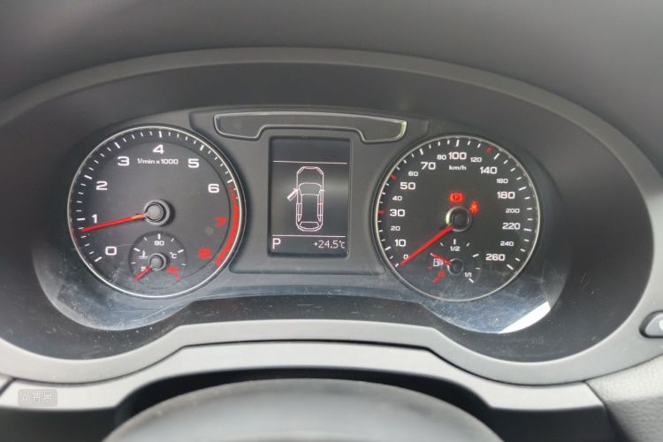 Audi Q3 2018 #13 Audi Q3 2018 car image #13