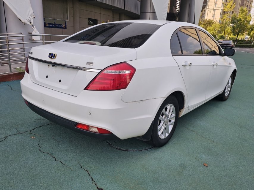 GEELY Emgrand 2017 #9 GEELY Emgrand 2017 car image #9