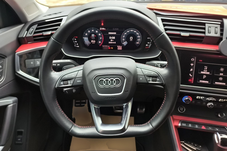 Audi Q3 2021 #11 Audi Q3 2021 car image #11