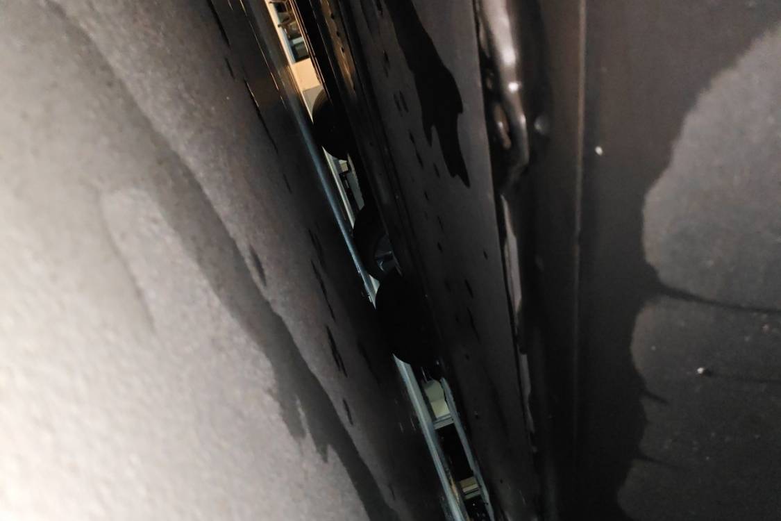 Tesla Model Y 2024 car image #16