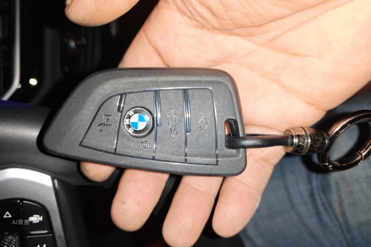 BMW 3 Series 2023 #10 BMW 3 Series 2023 car image #10