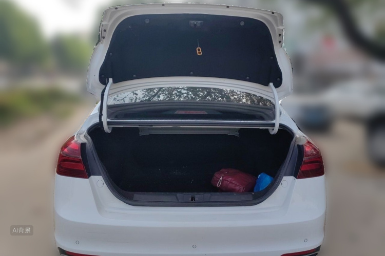 GEELY Emgrand 2019 #21 GEELY Emgrand 2019 car image #21