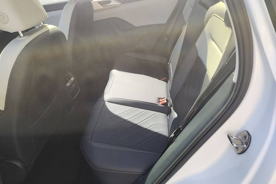 Volkswagen Tharu 2024 car image #13